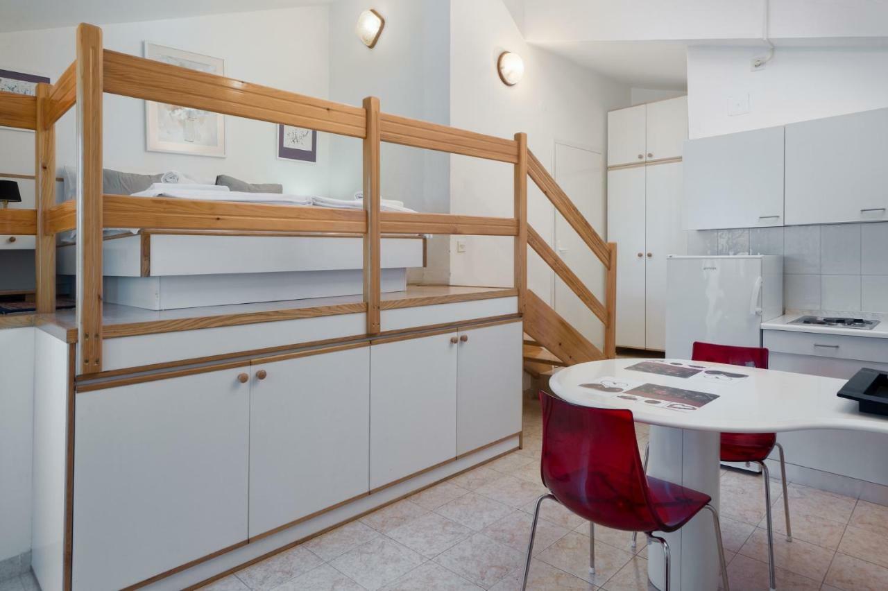 Apartments Rafaj Пула Экстерьер фото